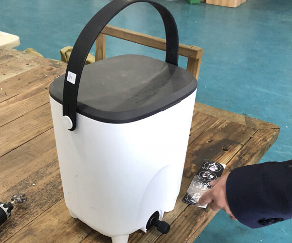 厨房垃圾收集器 (1).jpg